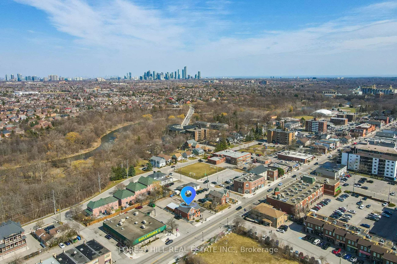 151, Queen, Streetsville, Mississauga