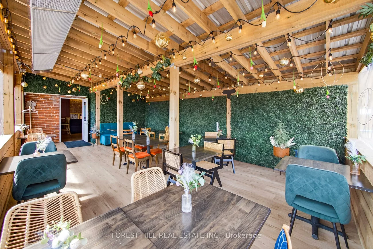 151, Queen, Streetsville, Mississauga