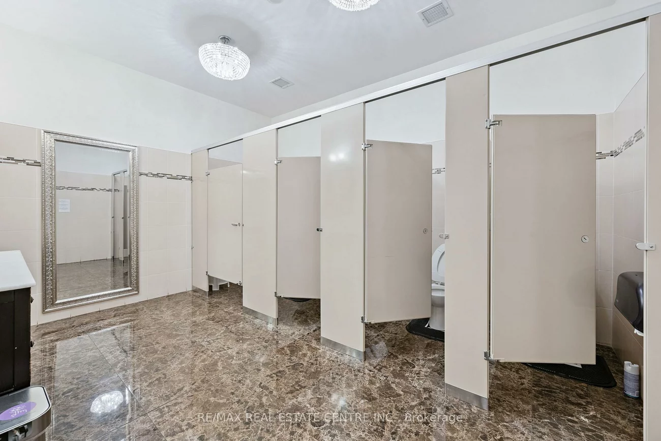 7605, Danbro, Meadowvale Business Park, Mississauga