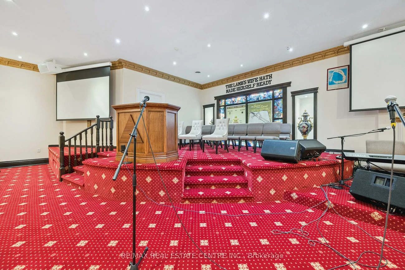 7605, Danbro, Meadowvale Business Park, Mississauga