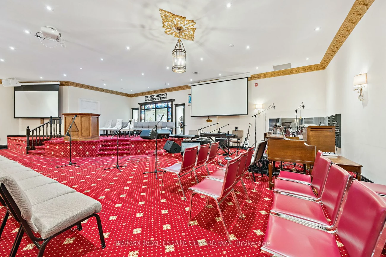 7605, Danbro, Meadowvale Business Park, Mississauga