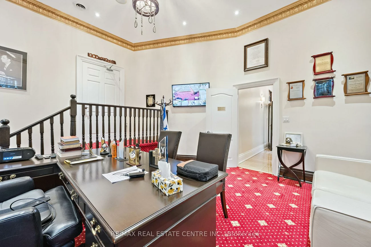 7605, Danbro, Meadowvale Business Park, Mississauga