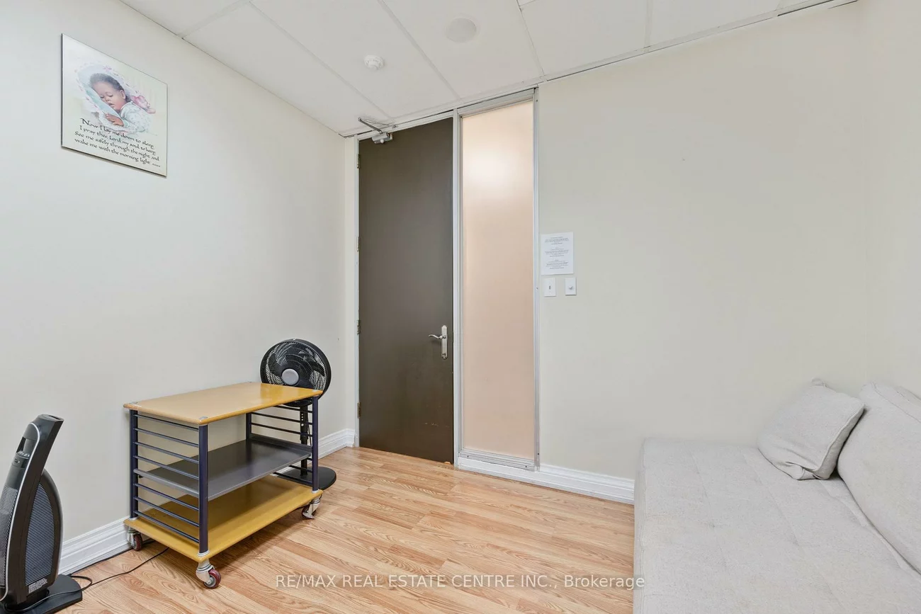 7605, Danbro, Meadowvale Business Park, Mississauga