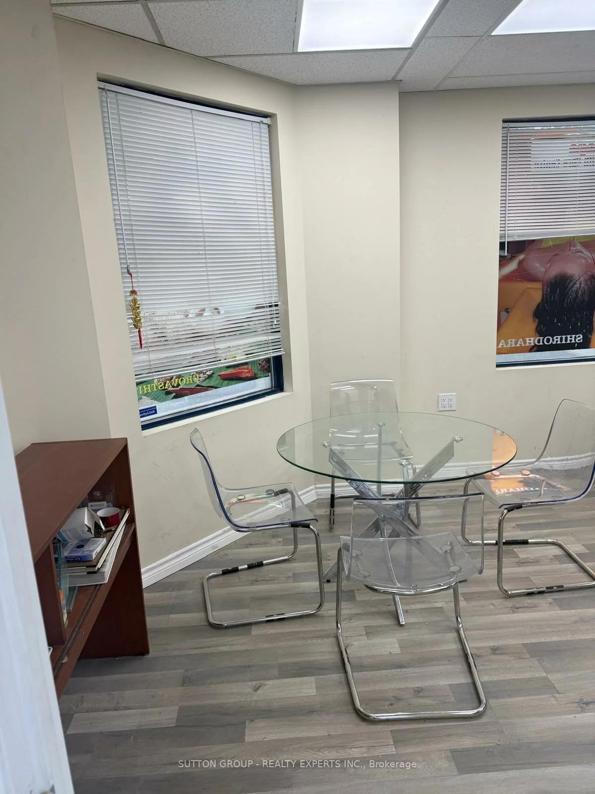 2355, Derry, Northeast, Mississauga