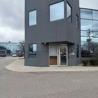 2355, Derry, Northeast, Mississauga