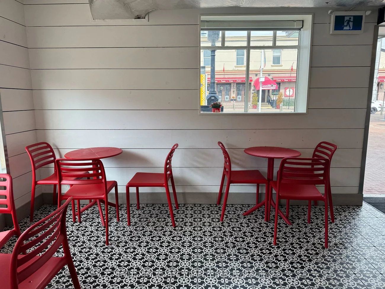213, Queen, Streetsville, Mississauga
