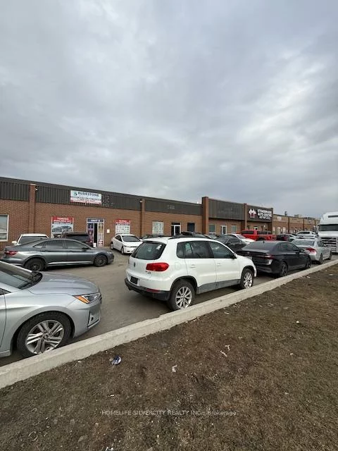 7517, Bren, Northeast, Mississauga