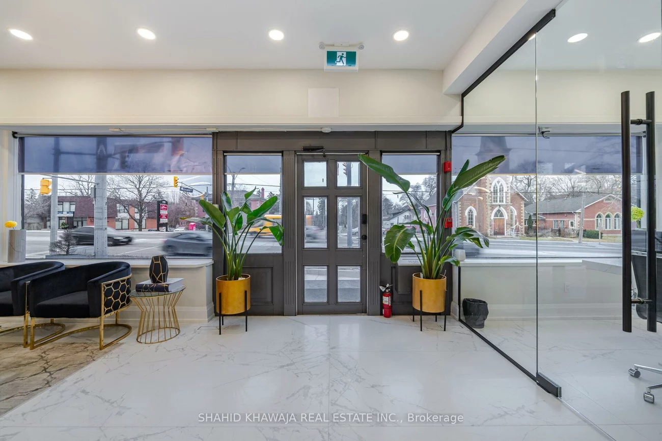 1563, Dundas, Erindale, Mississauga