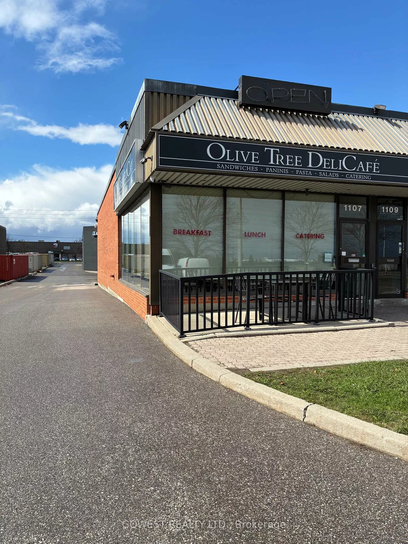 1107, Derry, Northeast, Mississauga