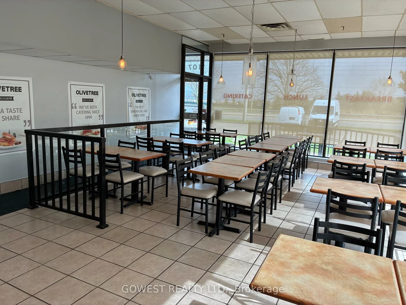1107, Derry, Northeast, Mississauga
