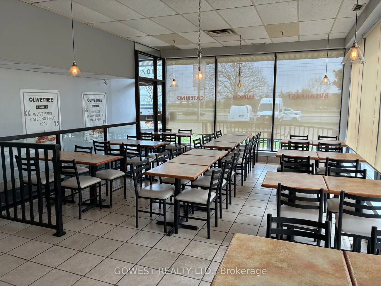 1107, Derry, Northeast, Mississauga