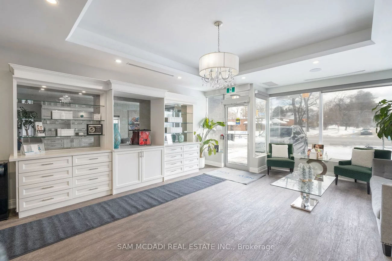 1651, Lakeshore, Clarkson, Mississauga