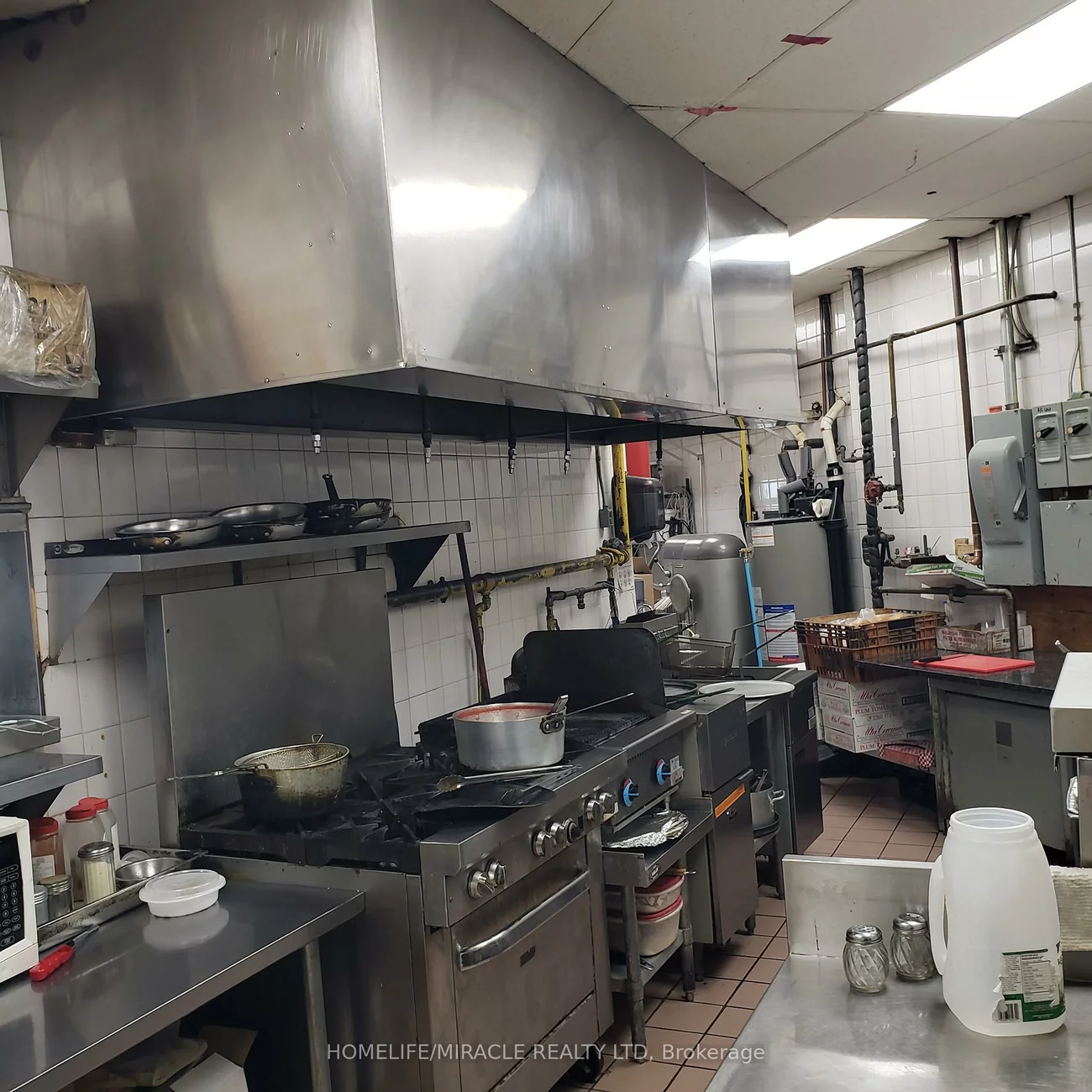 49, Matheson, Hurontario, Mississauga