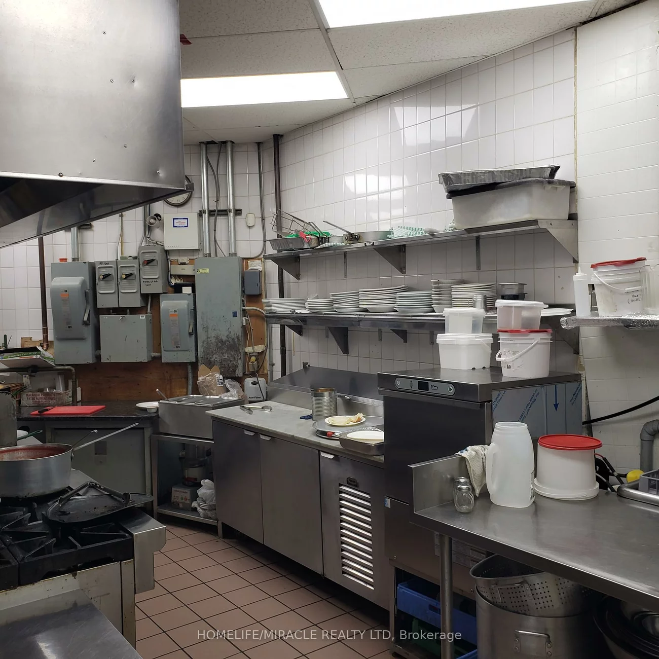 49, Matheson, Hurontario, Mississauga