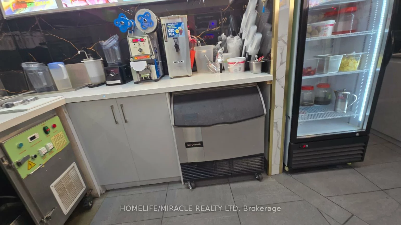 2150, Burnhamthorpe, Erin Mills, Mississauga