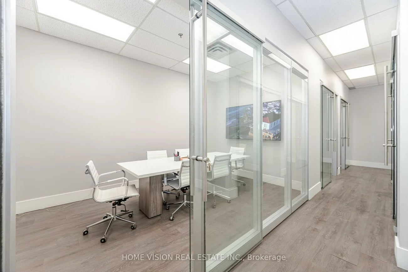 315, Traders, Gateway, Mississauga