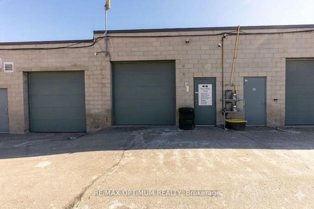 3045, Southcreek, Dixie, Mississauga