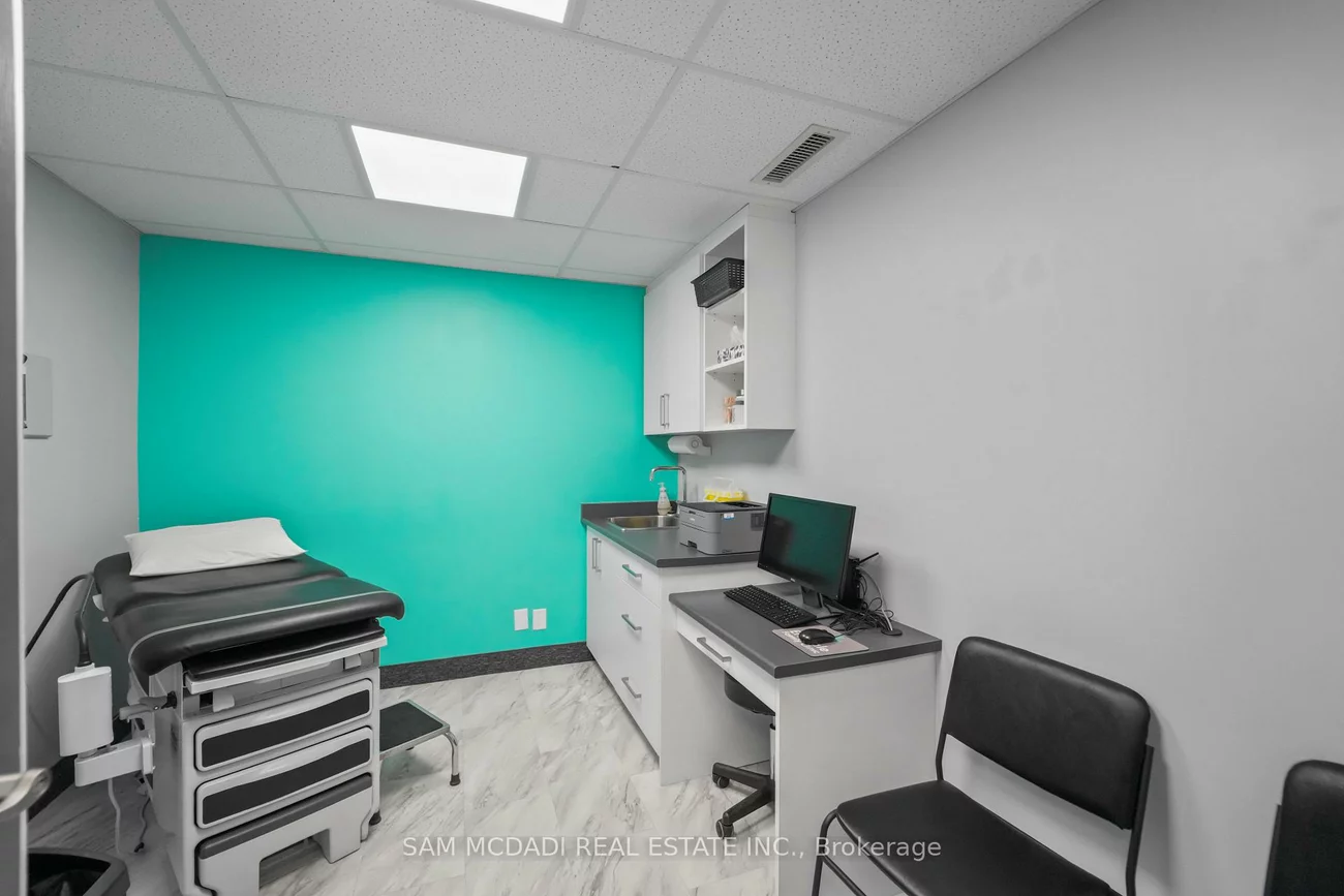 1645, Dundas, Erindale, Mississauga