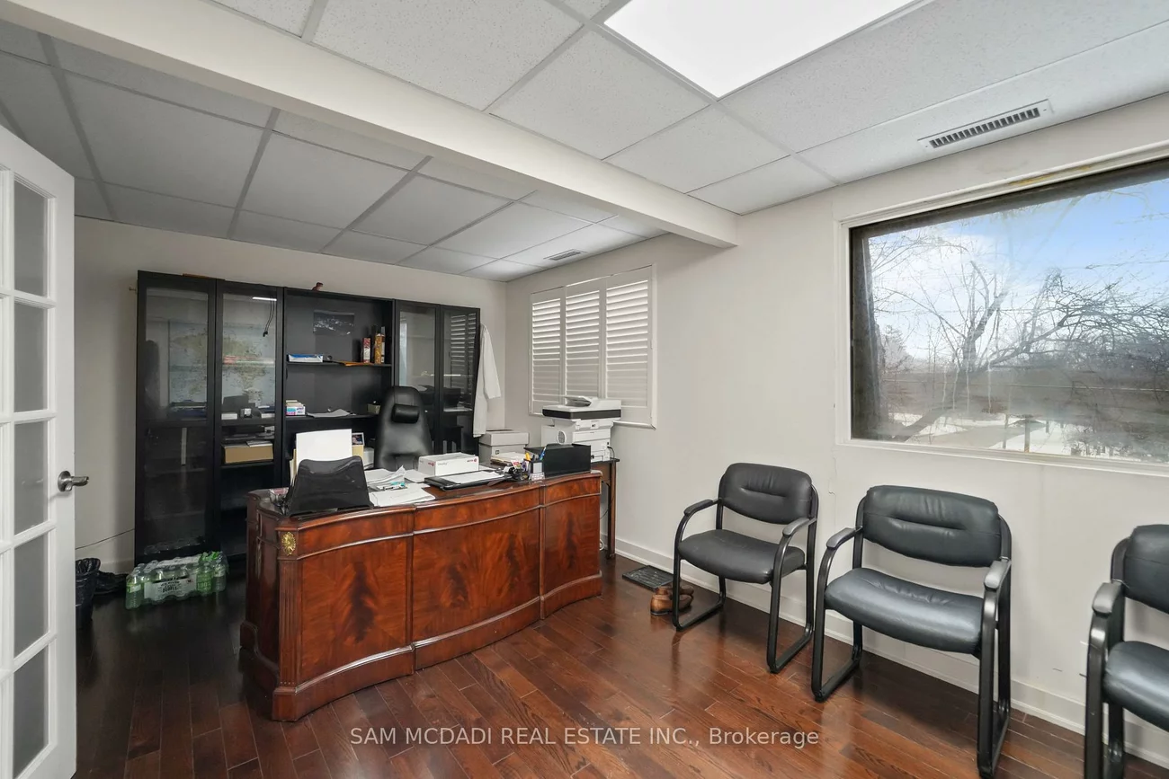 1645, Dundas, Erindale, Mississauga