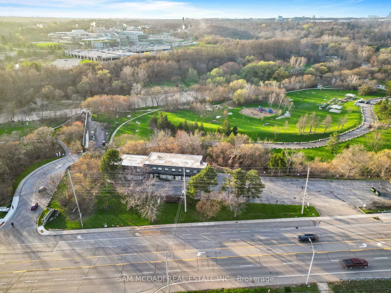 1645, Dundas, Erindale, Mississauga