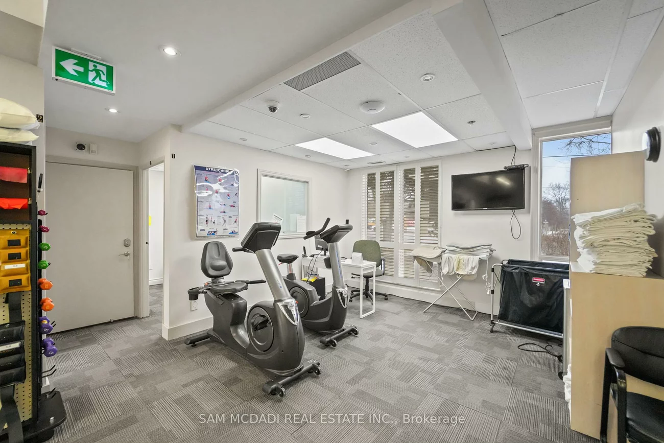 1645, Dundas, Erindale, Mississauga