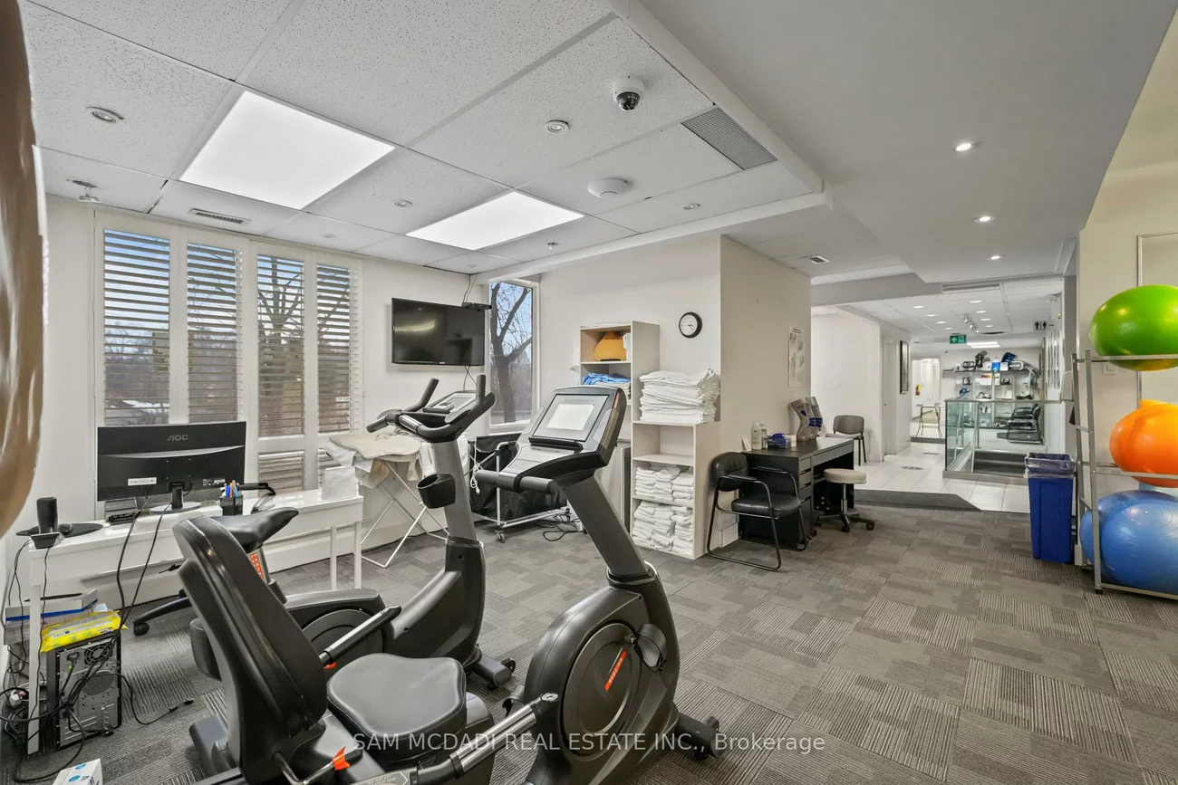 1645, Dundas, Erindale, Mississauga