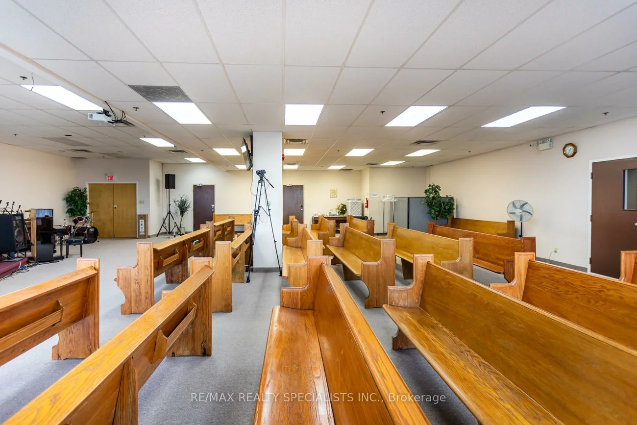 1550, South Gateway, Northeast, Mississauga