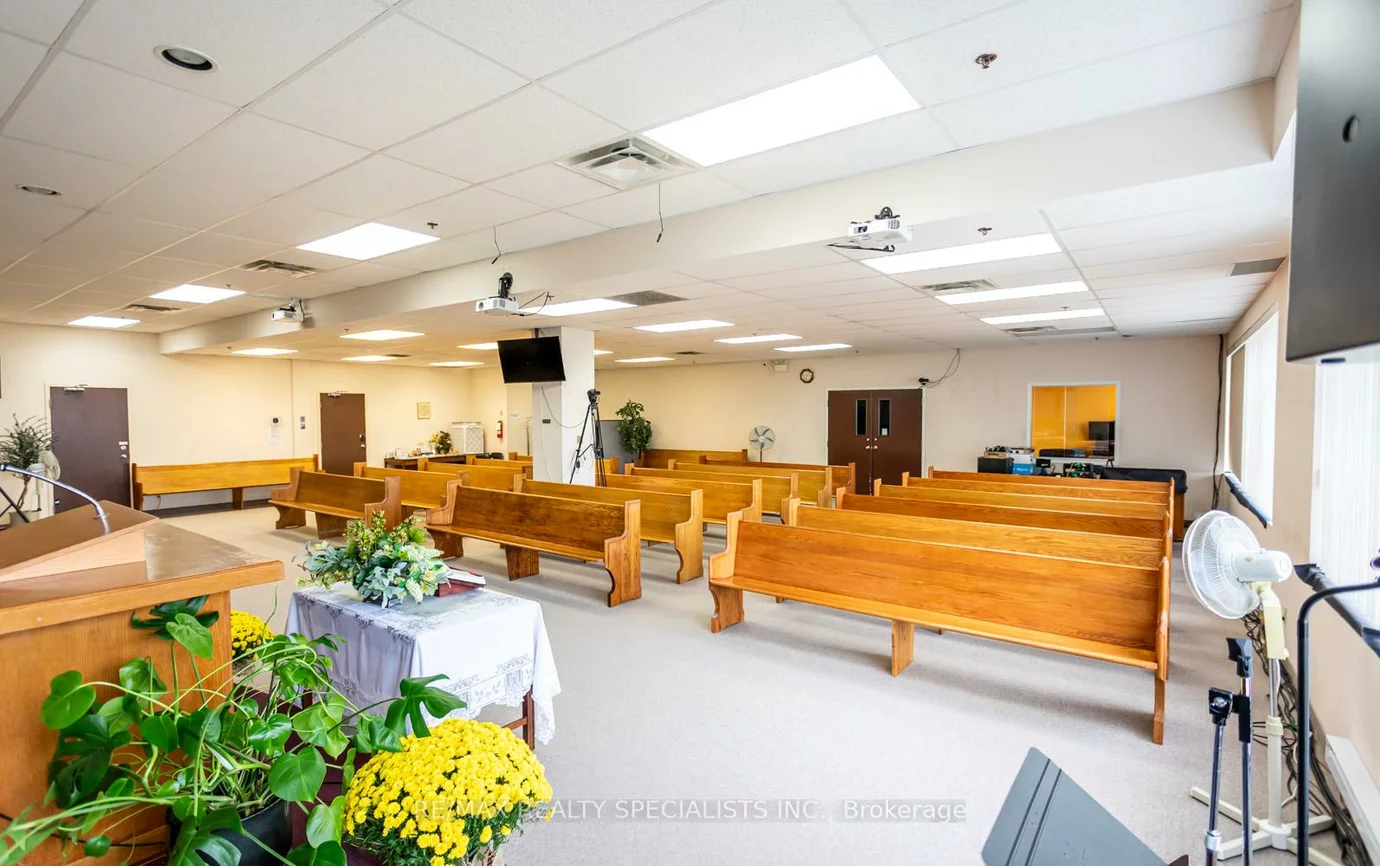 1550, South Gateway, Northeast, Mississauga
