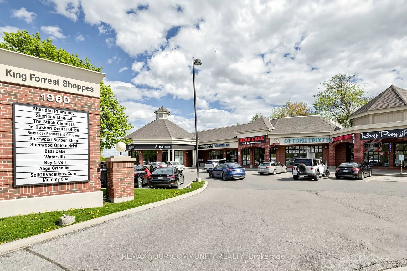 1960, Dundas, Sheridan, Mississauga