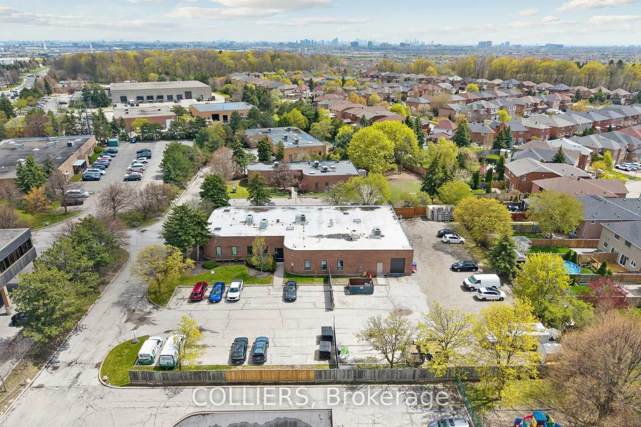 295, Matheson, Hurontario, Mississauga