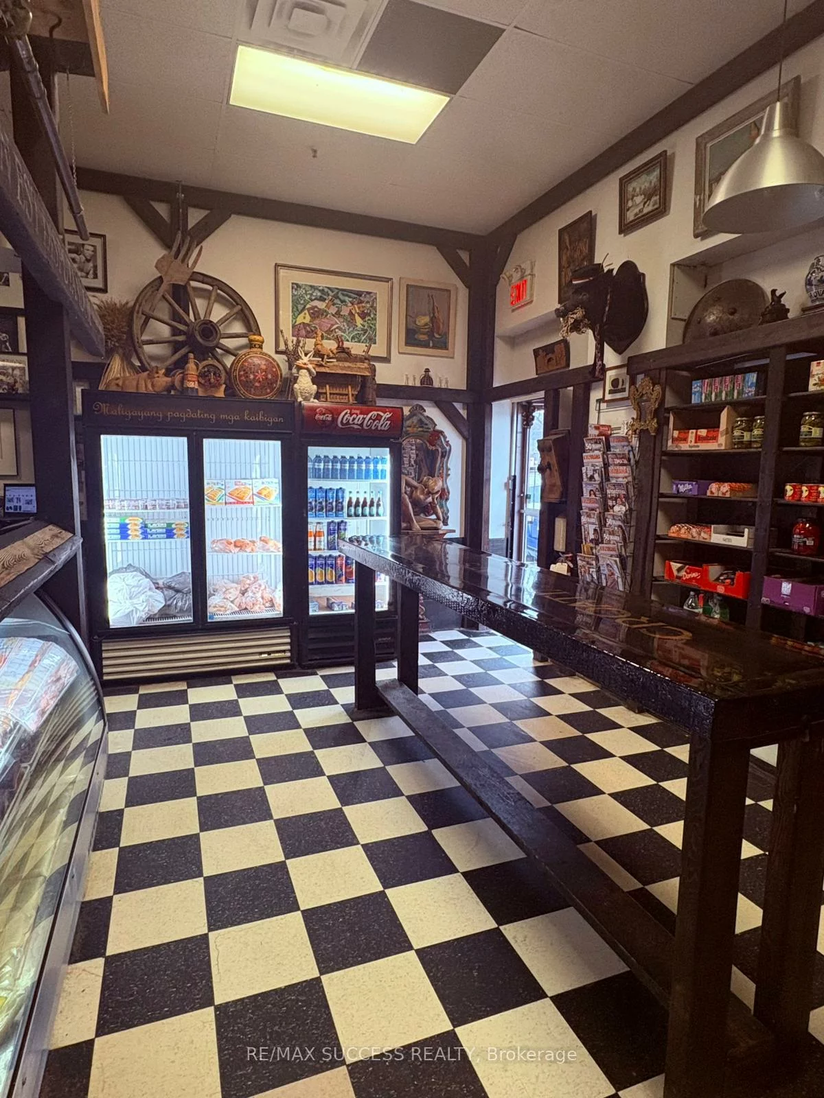 918, Dundas, Dixie, Mississauga