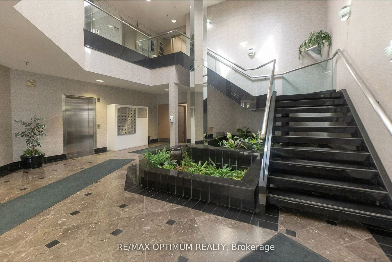 7895, Tranmere, Northeast, Mississauga