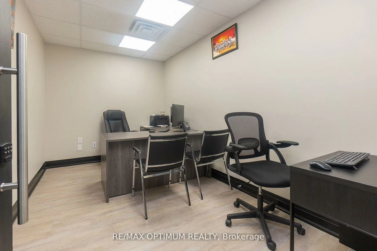 7895, Tranmere, Northeast, Mississauga
