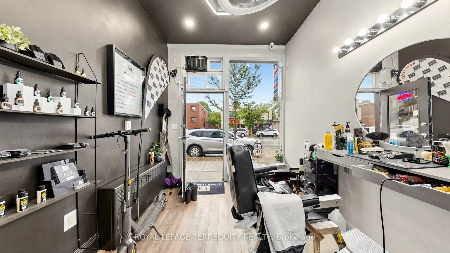 321, Lakeshore, Port Credit, Mississauga