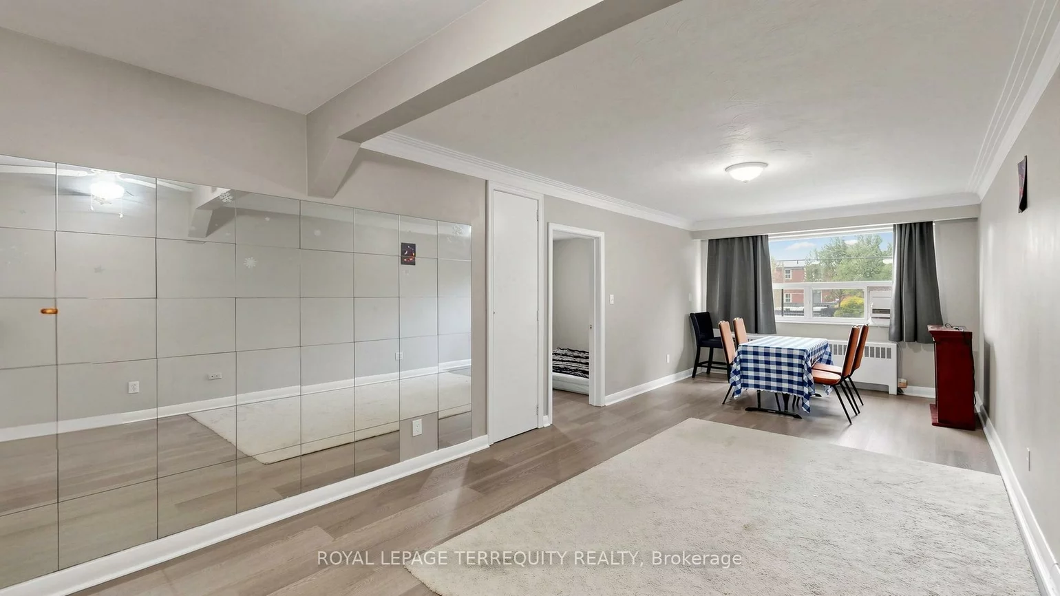 321, Lakeshore, Port Credit, Mississauga