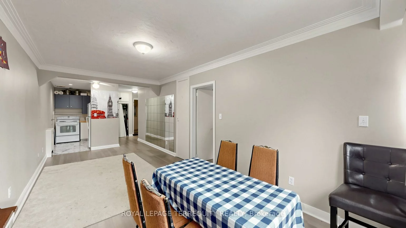 321, Lakeshore, Port Credit, Mississauga