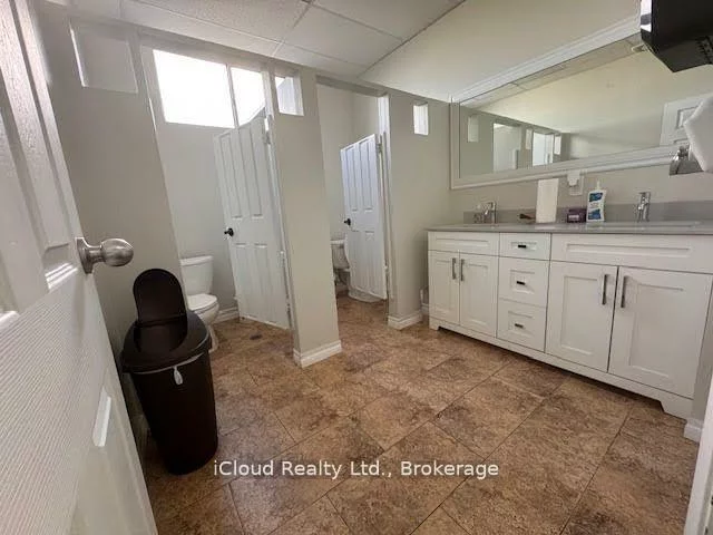 1312, Britannia, Northeast, Mississauga