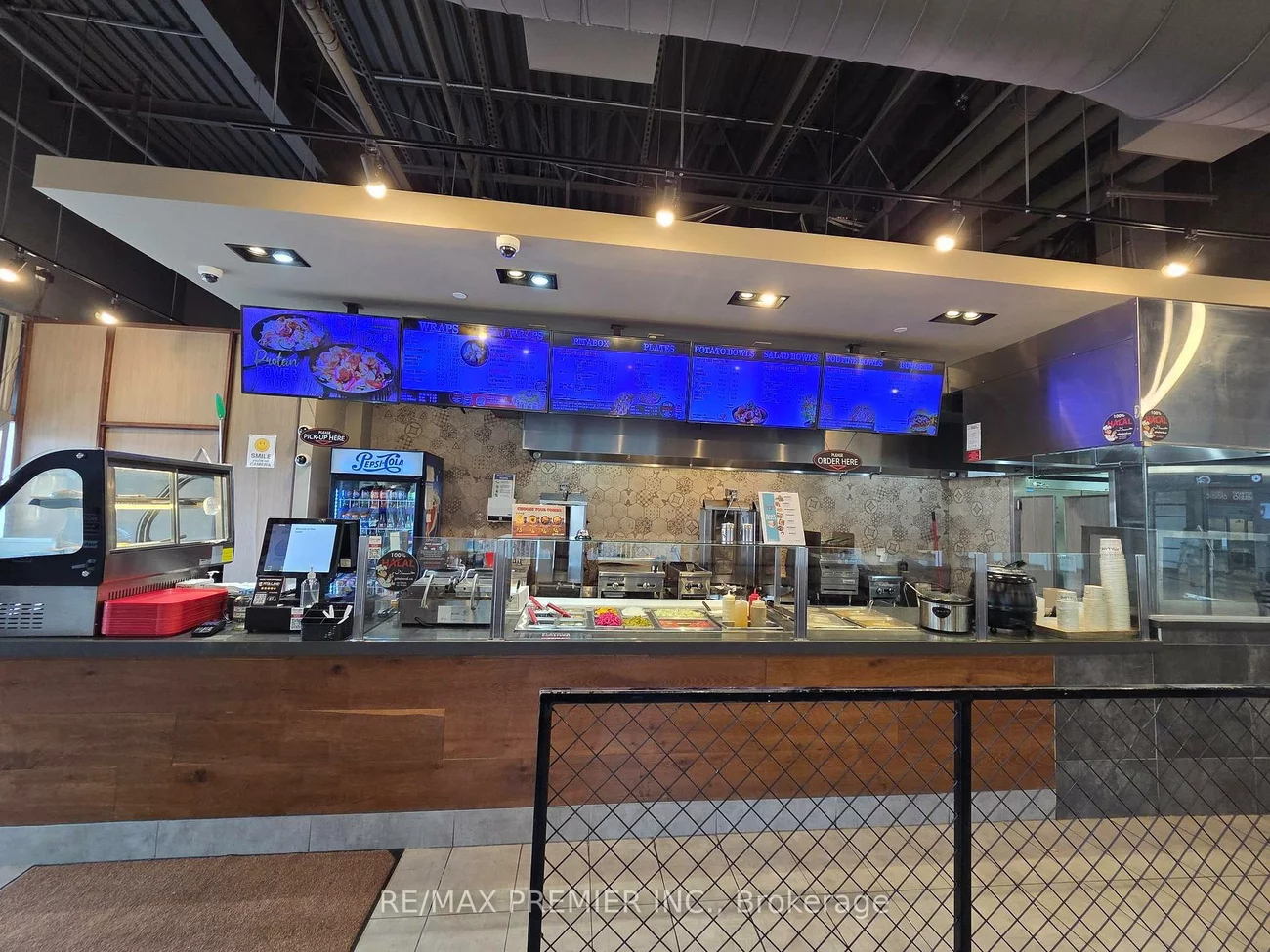 2150, Burnhamthorpe, Erin Mills, Mississauga