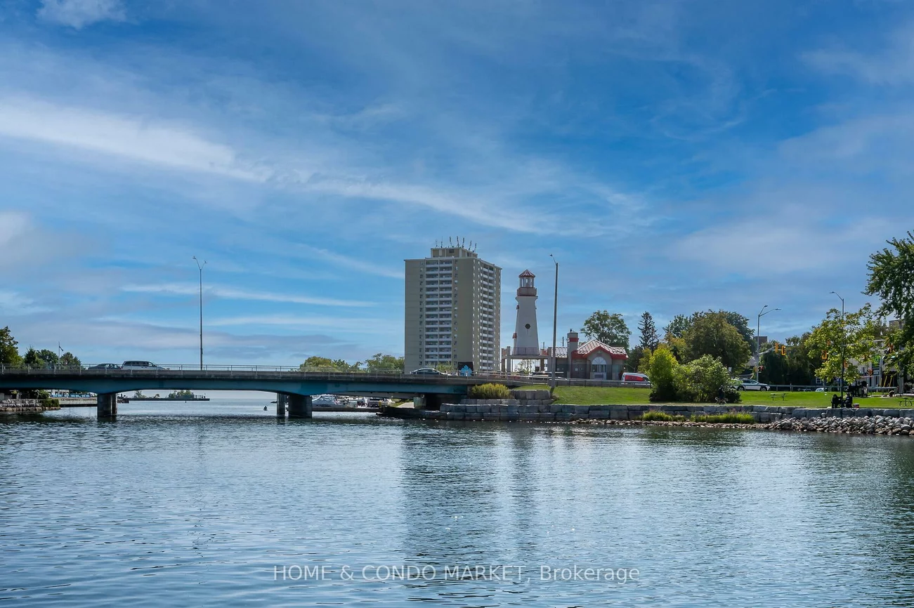 194, Lakeshore, Port Credit, Mississauga