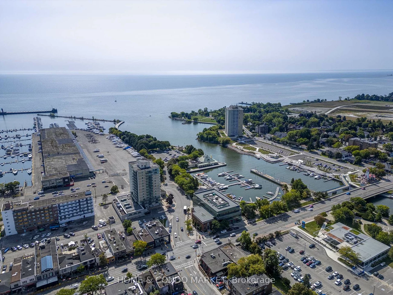 194, Lakeshore, Port Credit, Mississauga
