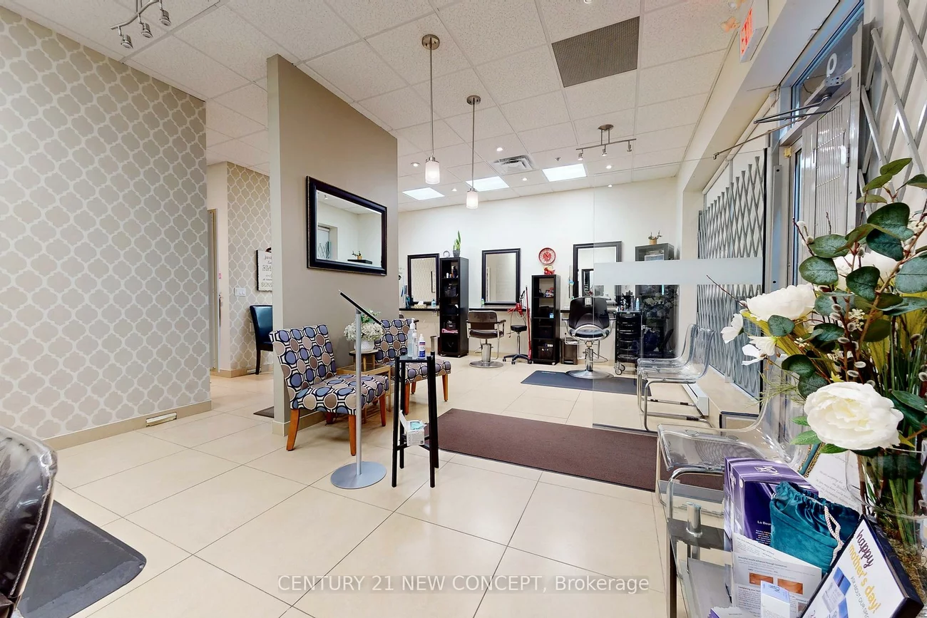 9 - 2800, Skymark, Airport Corporate, Mississauga
