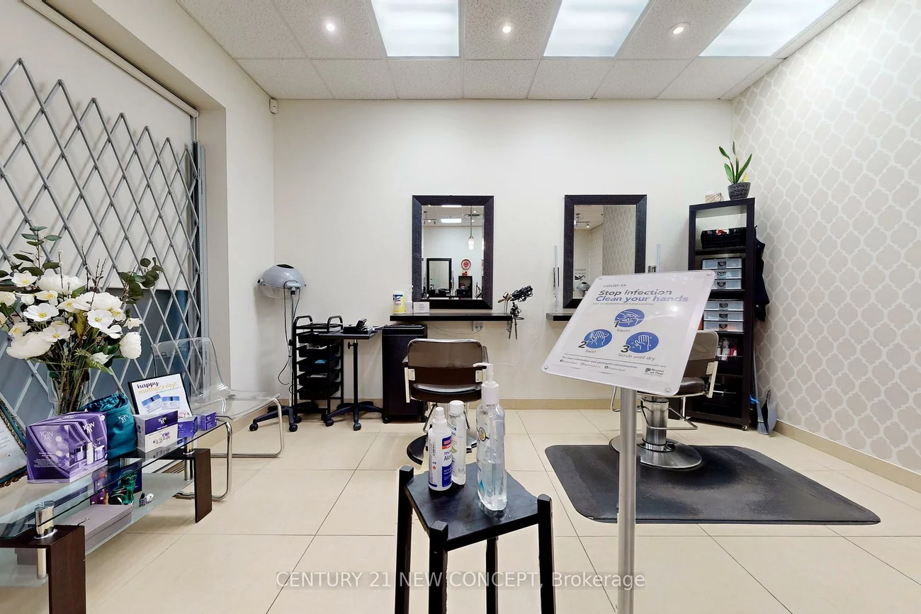 9 - 2800, Skymark, Airport Corporate, Mississauga