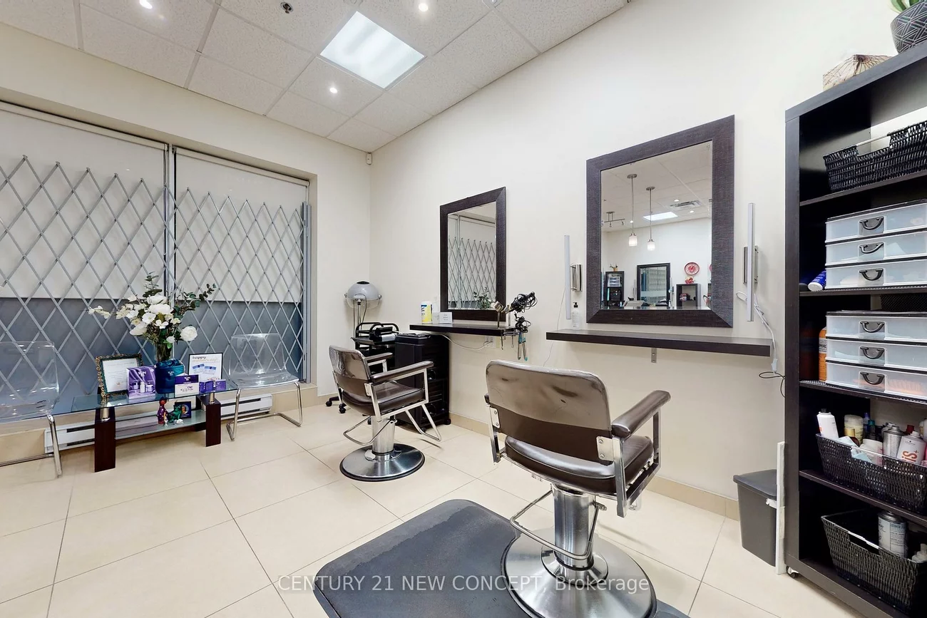 9 - 2800, Skymark, Airport Corporate, Mississauga