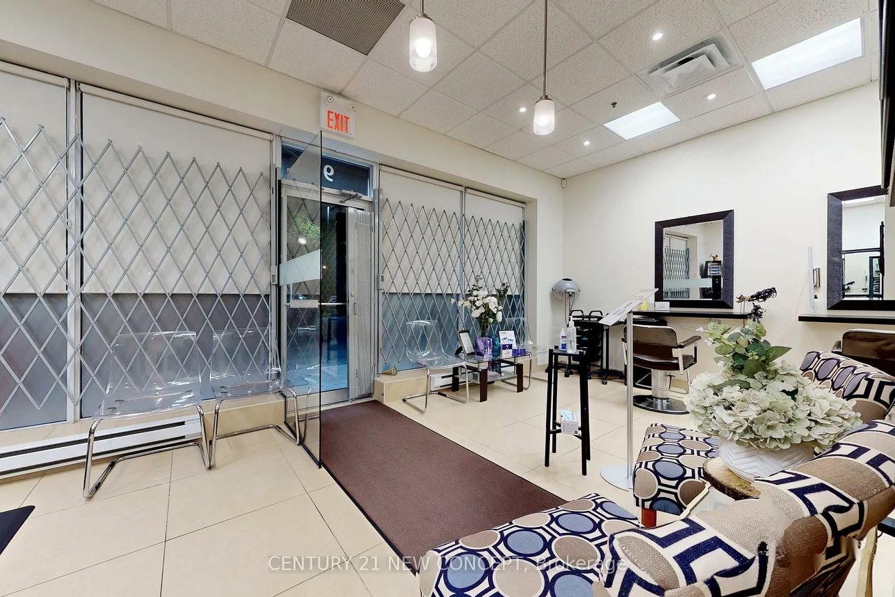 9 - 2800, Skymark, Airport Corporate, Mississauga