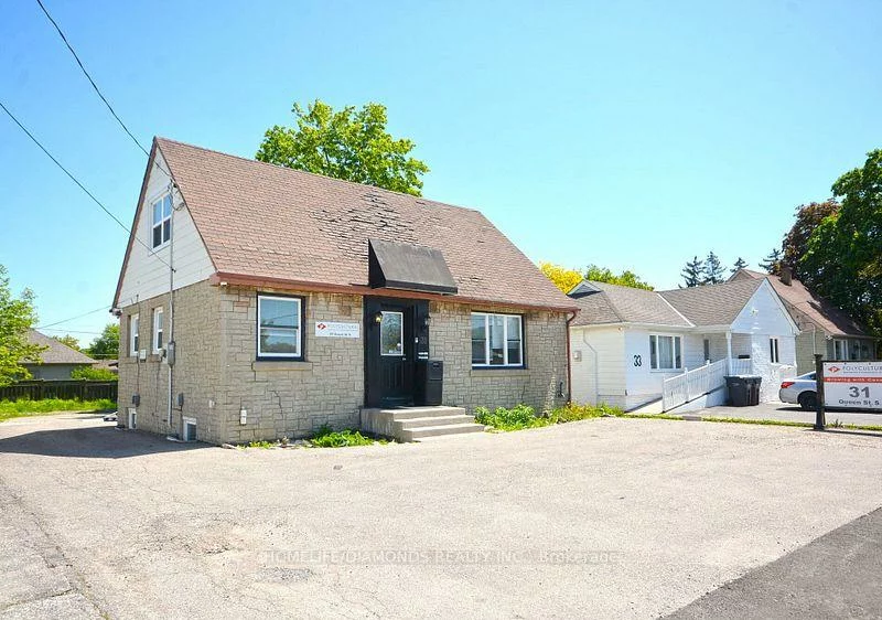31, Queen, Streetsville, Mississauga