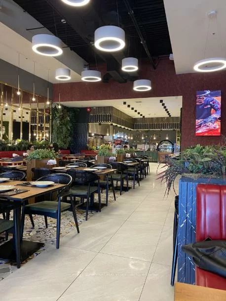2273, Dundas, Western Business Park, Mississauga