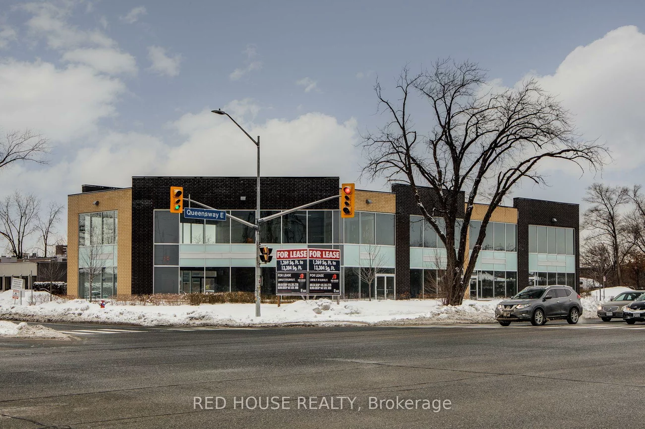 2305, Stanfield, Dixie, Mississauga