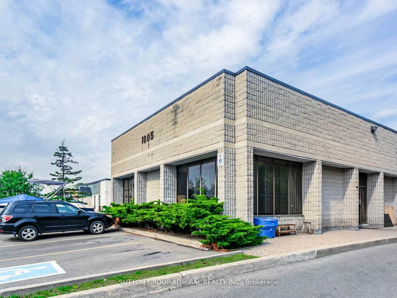 1605, SEDLESCOMB, Dixie, Mississauga