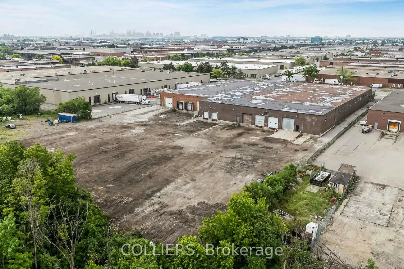 6399, Netherhart, Northeast, Mississauga