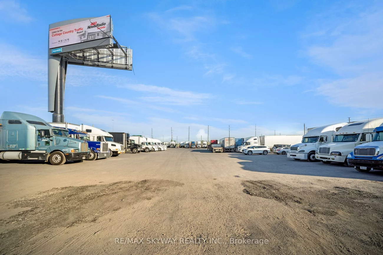 6351, Goreway, Northeast, Mississauga